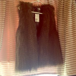 H&M faux fur vest